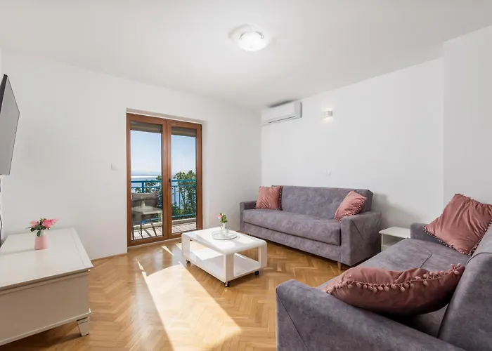 Ocean Blue Apartment - 50M To The Sea